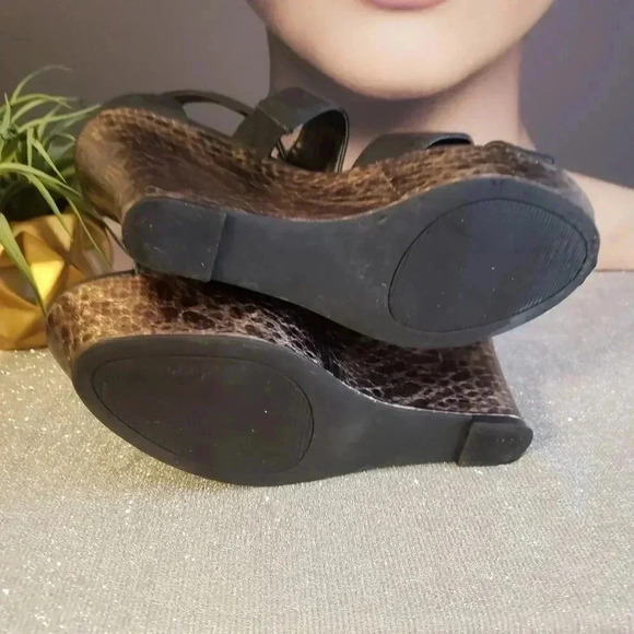G by Guess Snakeskin Strappy Wedge Sandal - Picture 8 of 9